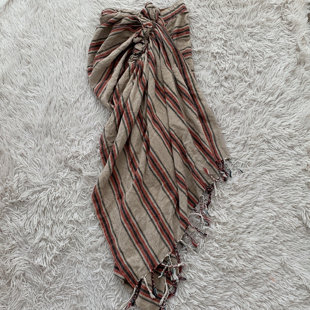 Just be queen Tulum striped multi cover up skirt sz S